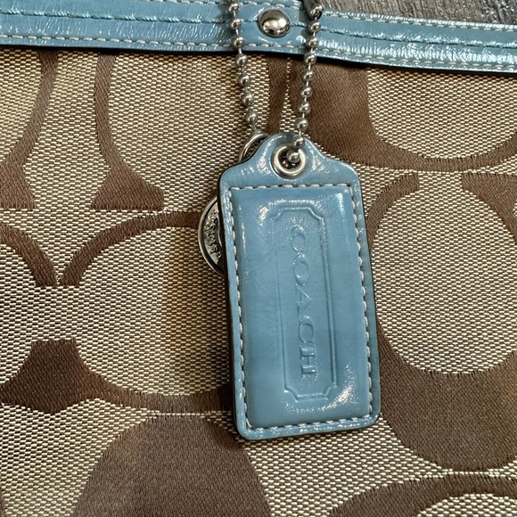 Coach Signature Design Tote Bag - Picture 2 of 7